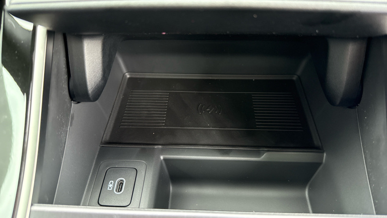 Land Rover Range Rover Evoque 1.5 P270e Edition 5dr Auto Hatchback